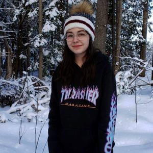 Meet your Posher, Valérie